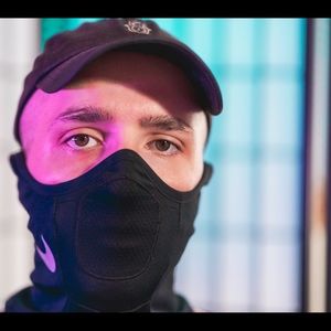 Meet your Posher, Dylan